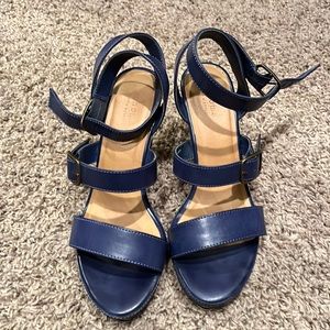 Sonoma wedge sandals size 7